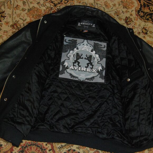 USED— Rare Vintage Avirex 90s NY Hooded American Varsity Jacket MCMLXXV club USA - Picture 13 of 16